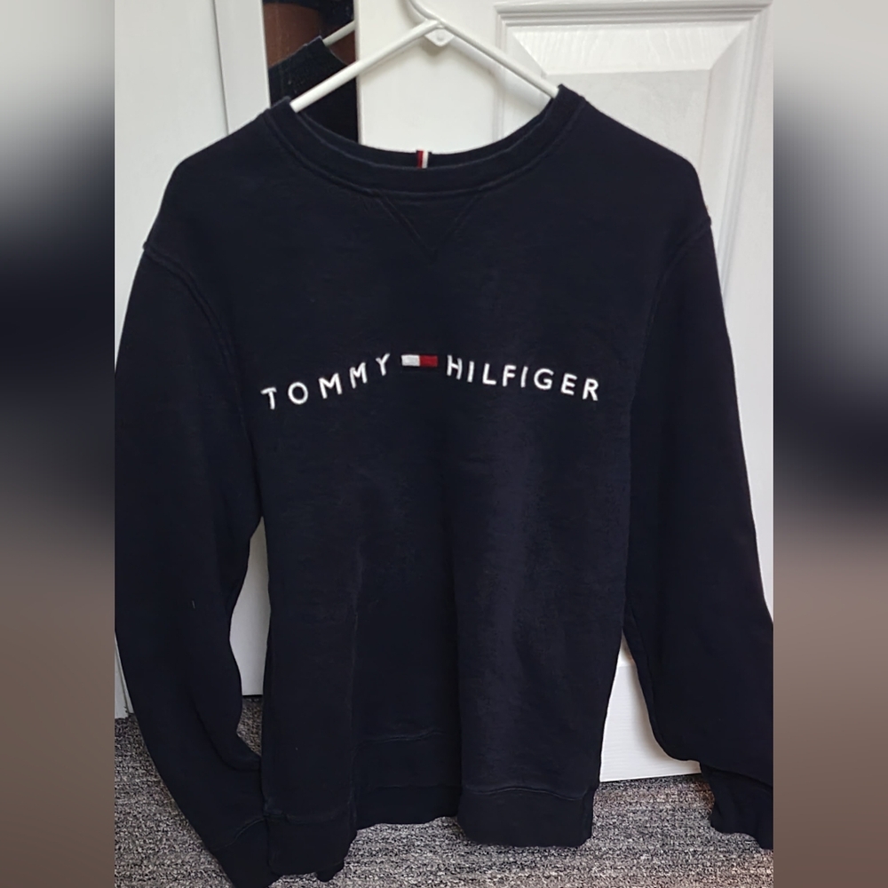 Tommy Hilfiger Navy Sweatshirt